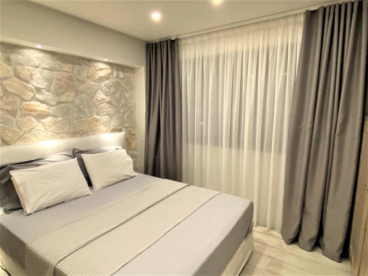 Kali Thea Suites Néos Marmarás Exterior foto