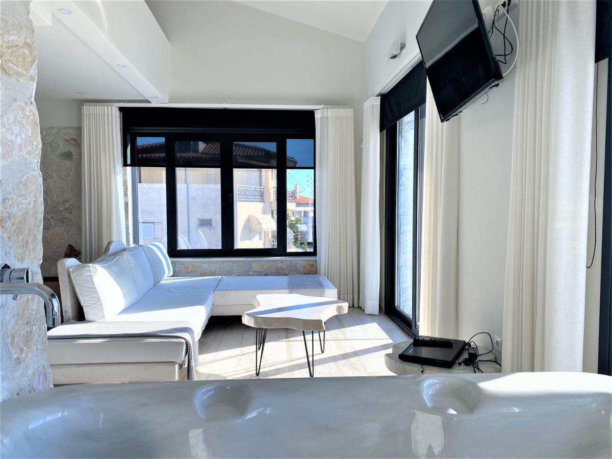 Kali Thea Suites Néos Marmarás Exterior foto